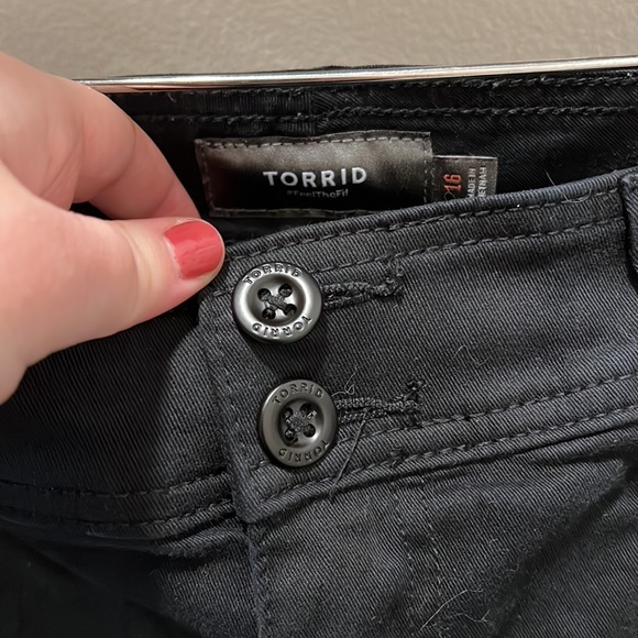 Grey/black jeans with roll up snaps - Picture 2 of 6